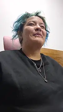 lucky-leah online show from February 2026 03:40:01 AM