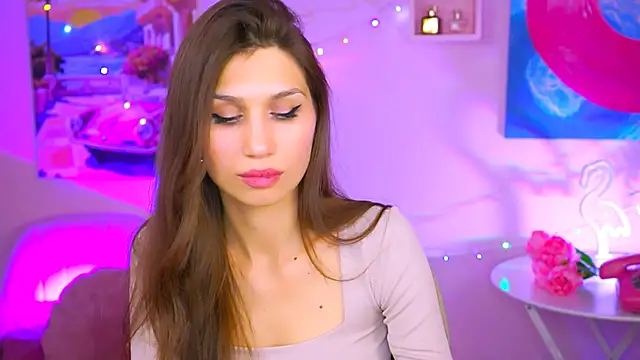 Snapshot of MollyPerry chatting on December 2024 10:13:02 PM MollyPerry online show from December 2024 10:13:02 PM