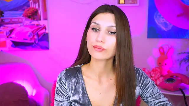 Snapshot of MollyPerry chatting on January 2025 04:08:02 PM MollyPerry online show from January 2025 04:08:02 PM