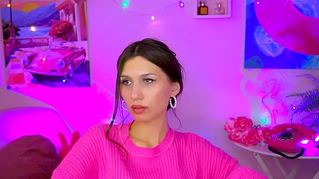 Snapshot of MollyPerry chatting on January 2025 11:02:01 PM MollyPerry online show from January 2025 11:02:01 PM