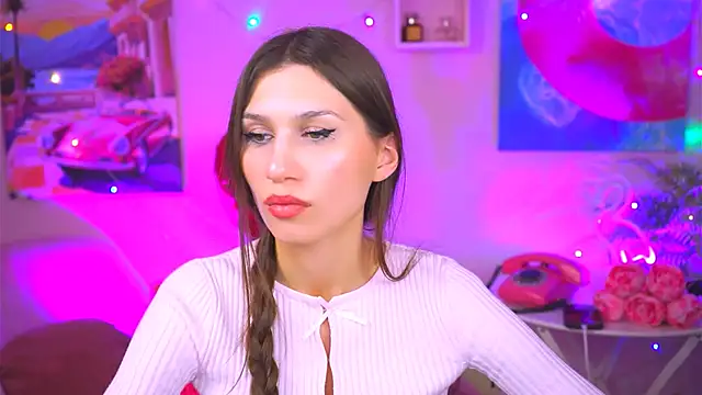 Snapshot of MollyPerry chatting on February 2025 07:19:02 PM MollyPerry online show from February 2025 07:19:02 PM