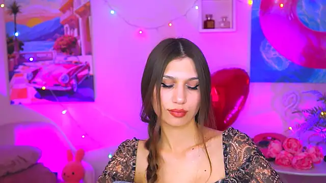 Snapshot of MollyPerry chatting on February 2025 07:25:02 PM MollyPerry online show from February 2025 07:25:02 PM