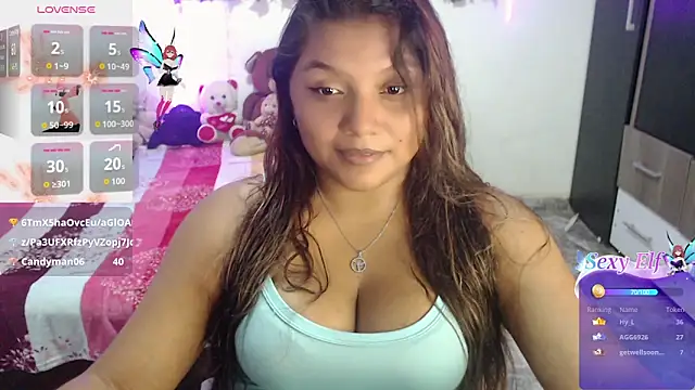 Snapshot of sexysusan4you chatting on May 2026 09:03:01 AM sexysusan4you online show from May 2026 09:03:01 AM