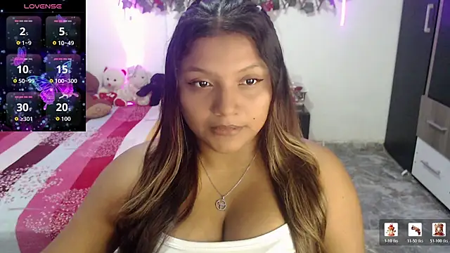 Snapshot of sexysusan4you chatting on May 2026 08:28:01 PM sexysusan4you online show from May 2026 08:28:01 PM