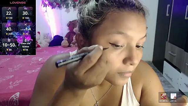 Snapshot of sexysusan4you chatting on July 2026 05:54:01 PM sexysusan4you online show from July 2026 05:54:01 PM