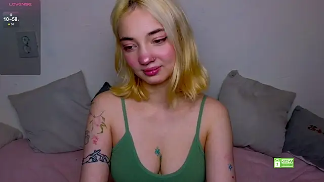 sandra belll online show from September 2025 03:39:01 PM