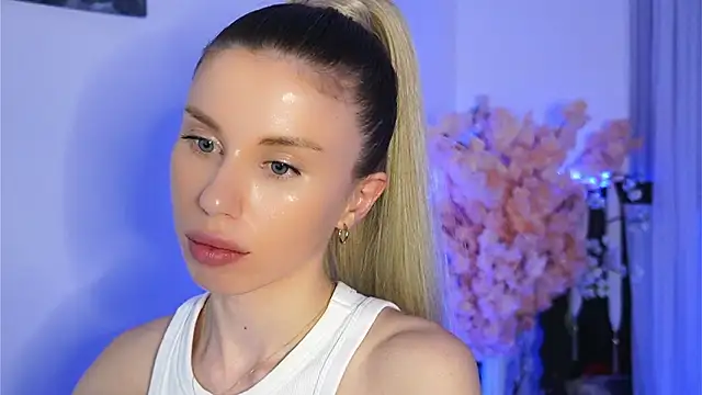 ivyleague  online show from March 2026 06:18:02 PM