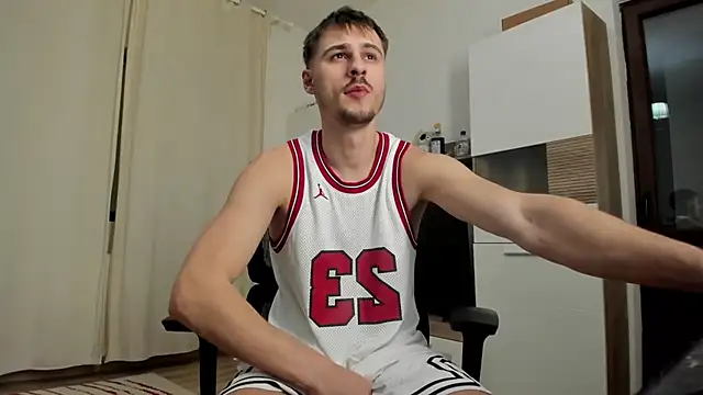 Snapshot of Jimmymorello chatting on November 2025 06:31:01 PM Jimmymorello online show from November 2025 06:31:01 PM