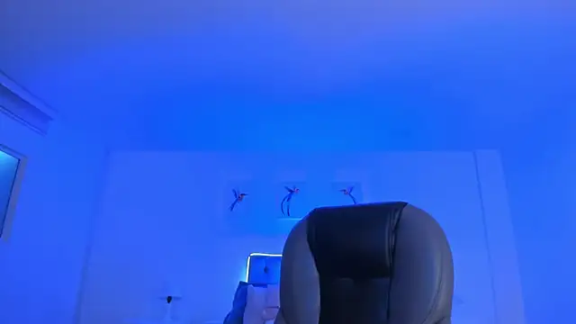  Natalie18 online show from November 2025 03:07:01 AM