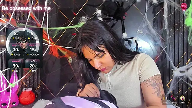 Kagome01 online show from October 2025 12:39:02 PM