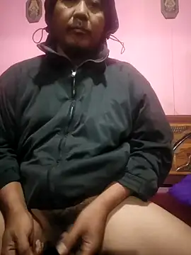 Snapshot of Dodoldolly chatting on November 2025 06:43:02 PM Dodoldolly online show from November 2025 06:43:02 PM