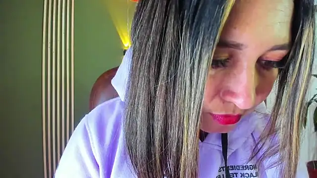 Devil Sara online show from March 2025 08:21:01 PM