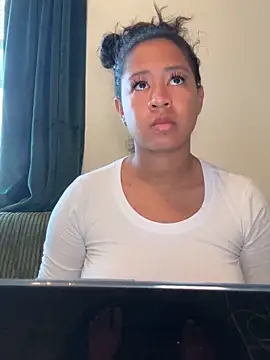 VanessaBling online show from March 2026 03:05:02 PM