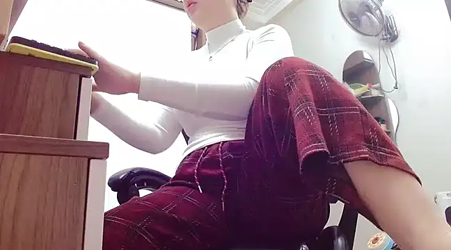 Alisa Hotfeeling online show from March 2025 01:58:01 AM