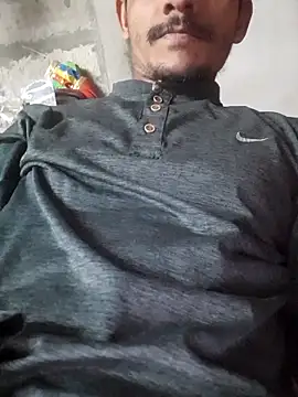 Snapshot of Burhade-- chatting on February 2026 03:35:01 PM Burhade-- online show from February 2026 03:35:01 PM