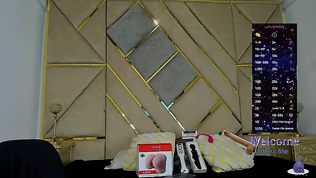 AmberAdams  online show from November 2025 06:08:01 PM