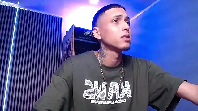 Liam lee online show from March 2025 04:42:02 PM