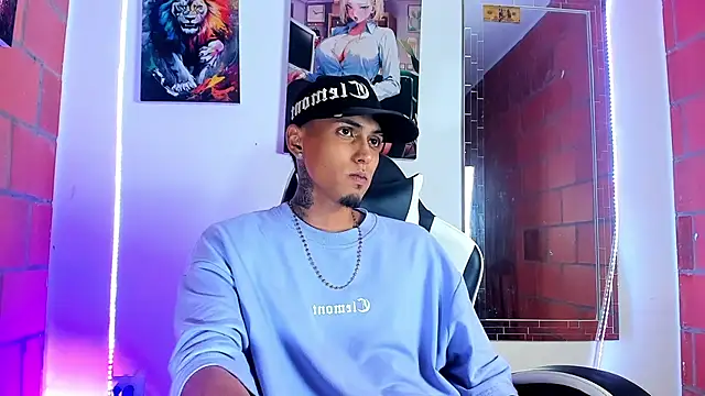 Liam lee online show from March 2026 12:14:02 AM