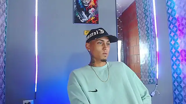 Liam lee online show from April 2026 11:25:01 PM