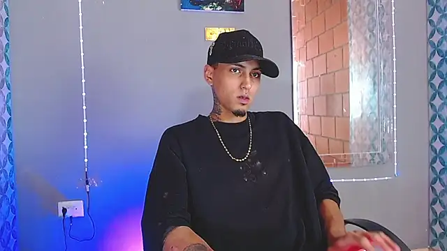 Liam lee online show from July 2026 08:35:01 PM