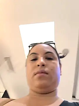 Francesca ferrari online show from December 2024 06:44:02 PM