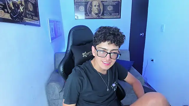 TylerWhite  online show from March 2025 08:55:01 AM