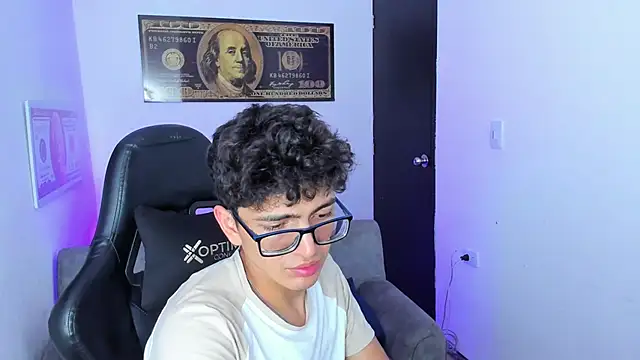 TylerWhite  online show from March 2025 06:50:02 AM