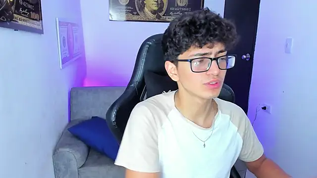 TylerWhite  online show from March 2025 09:57:01 AM