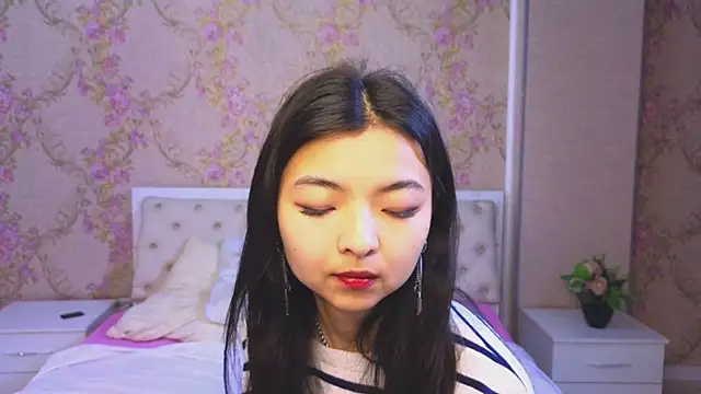 Shy Kira online show from January 2025 12:17:02 PM