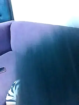 Snapshot of littlebrunett chatting on December 2024 11:24:01 AM littlebrunett online show from December 2024 11:24:01 AM