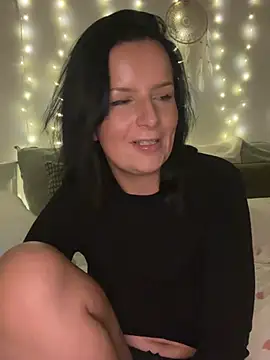 Snapshot of Off__Melonenmandy chatting on February 2026 06:15:01 PM Off Melonenmandy online show from February 2026 06:15:01 PM