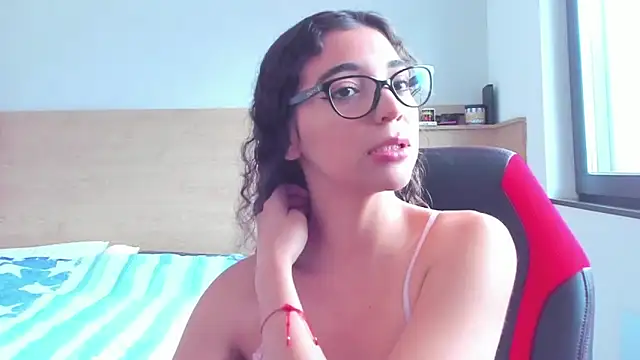 uniquerossie online show from October 2025 08:59:01 AM