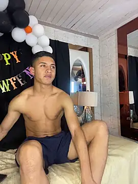 ALAN SANTHOS online show from November 2025 05:43:02 AM