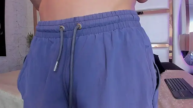 ALAN SANTHOS online show from April 2026 05:51:02 AM