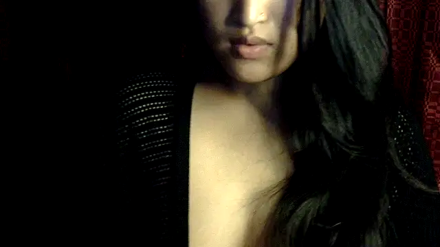 Snapshot of charming_karishma chatting on September 2025 10:50:01 AM charming karishma online show from September 2025 10:50:01 AM