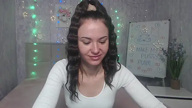 Snapshot of KaraCriegs chatting on October 2025 05:11:01 PM KaraCriegs online show from October 2025 05:11:01 PM