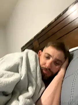 caliguy37 online show from October 2025 03:20:02 AM