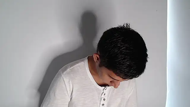 harold 18  online show from November 2025 07:01:02 PM