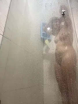 Iris love18 online show from February 2026 12:24:02 PM