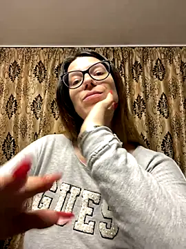 NadiraNoor online show from October 2025 07:11:01 PM