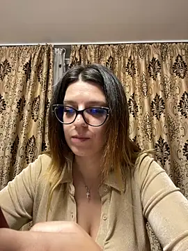 NadiraNoor online show from November 2025 08:41:01 PM