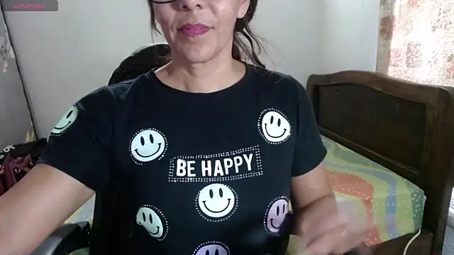 Snapshot of horny_paty chatting on May 2026 01:43:02 PM horny paty online show from May 2026 01:43:02 PM