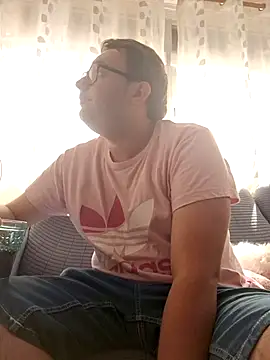 Javier bear online show from September 2025 10:06:01 AM