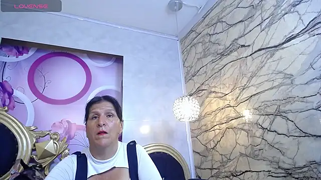 Snapshot of karito_mature17 chatting on December 2024 06:59:02 PM karito mature17 online show from December 2024 06:59:02 PM