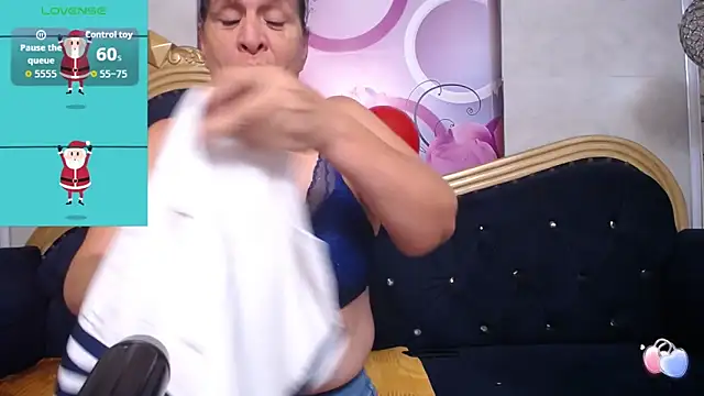 Snapshot of karito_mature17 chatting on December 2025 11:15:01 AM karito mature17 online show from December 2025 11:15:01 AM