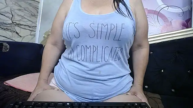 Snapshot of karito_mature17 chatting on April 2026 11:16:02 AM karito mature17 online show from April 2026 11:16:02 AM