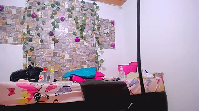 MaidenGame online show from October 2025 03:36:01 PM