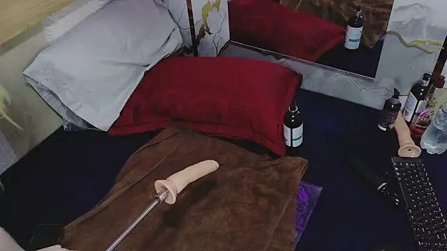 Elif blond online show from April 2026 11:27:01 PM