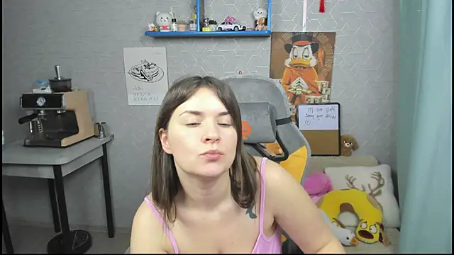 LineraPitts online show from April 2026 08:04:02 PM