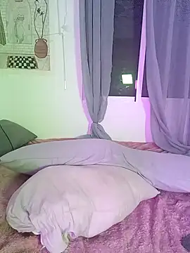 LillyAmore online show from January 2025 11:11:01 PM